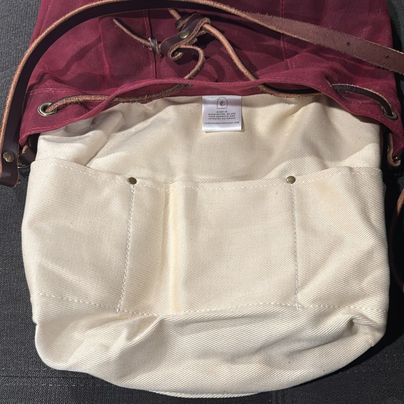 Thread and Canvas Company waxed canvas cinch top bucket bag cranberry - Picture 12 of 16